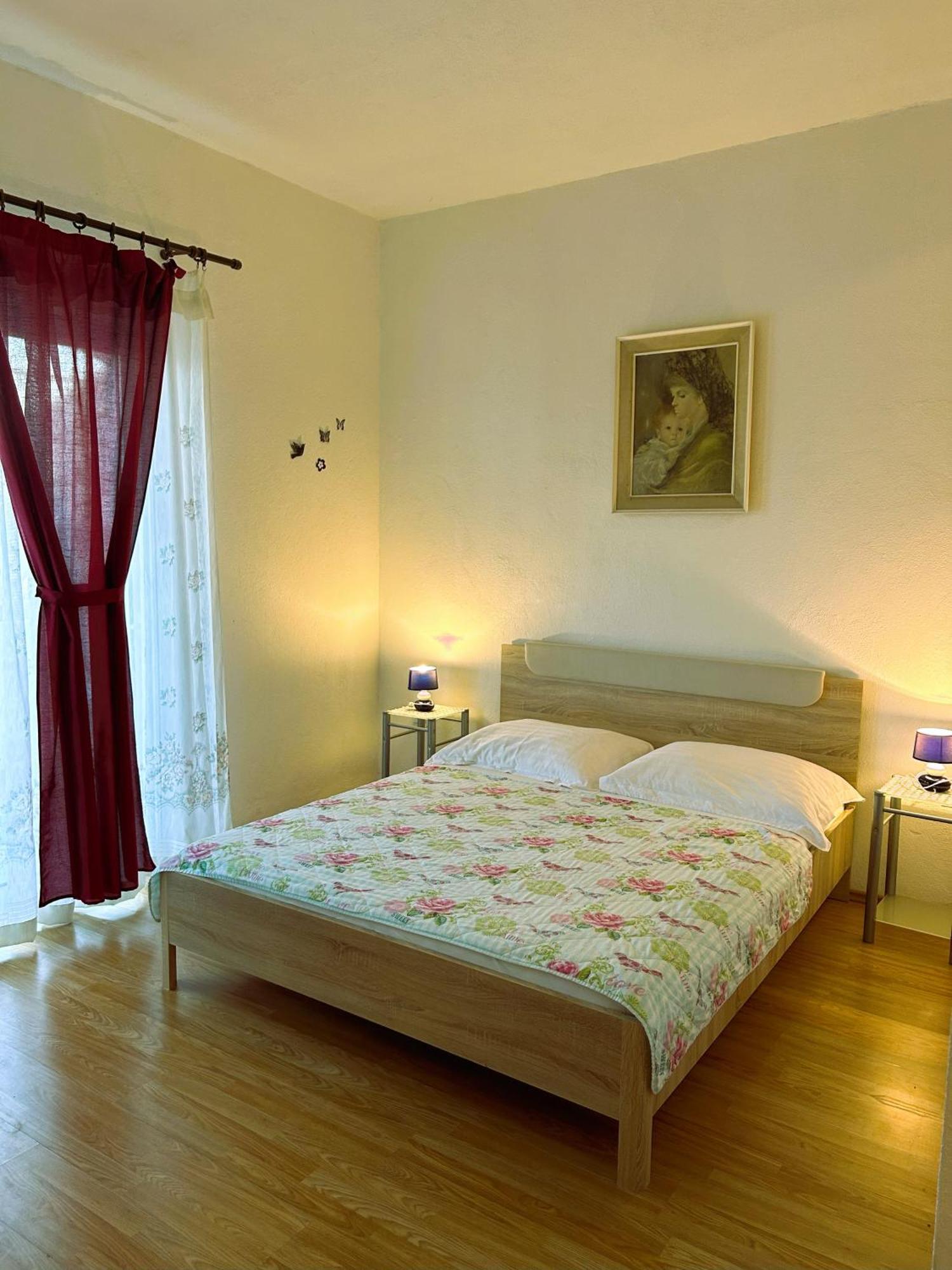 Apartments Valjan Trogir Luaran gambar