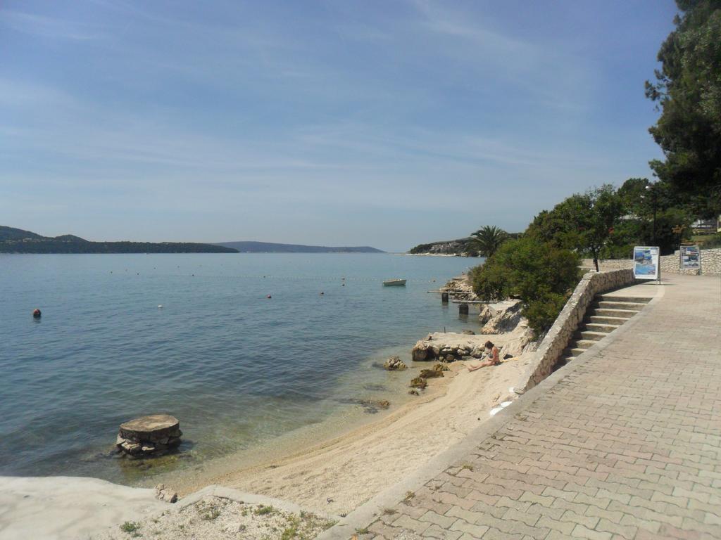 Apartments Valjan Trogir Luaran gambar