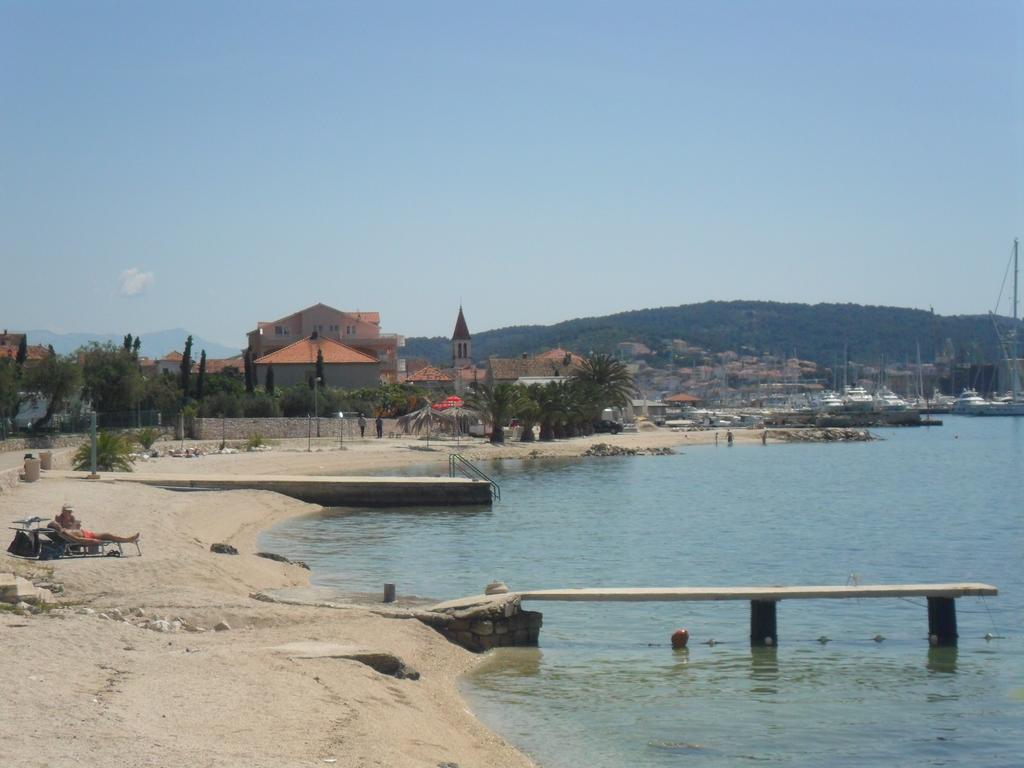 Apartments Valjan Trogir Luaran gambar